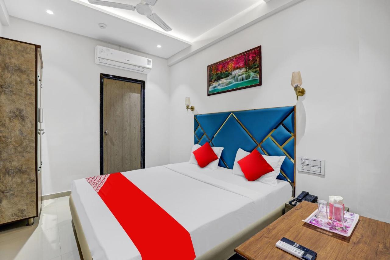 Hotel O Shree Palace Utrān Extérieur photo